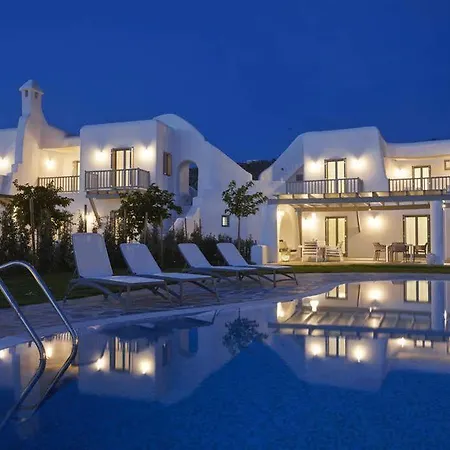 Aqua Breeze Villas *